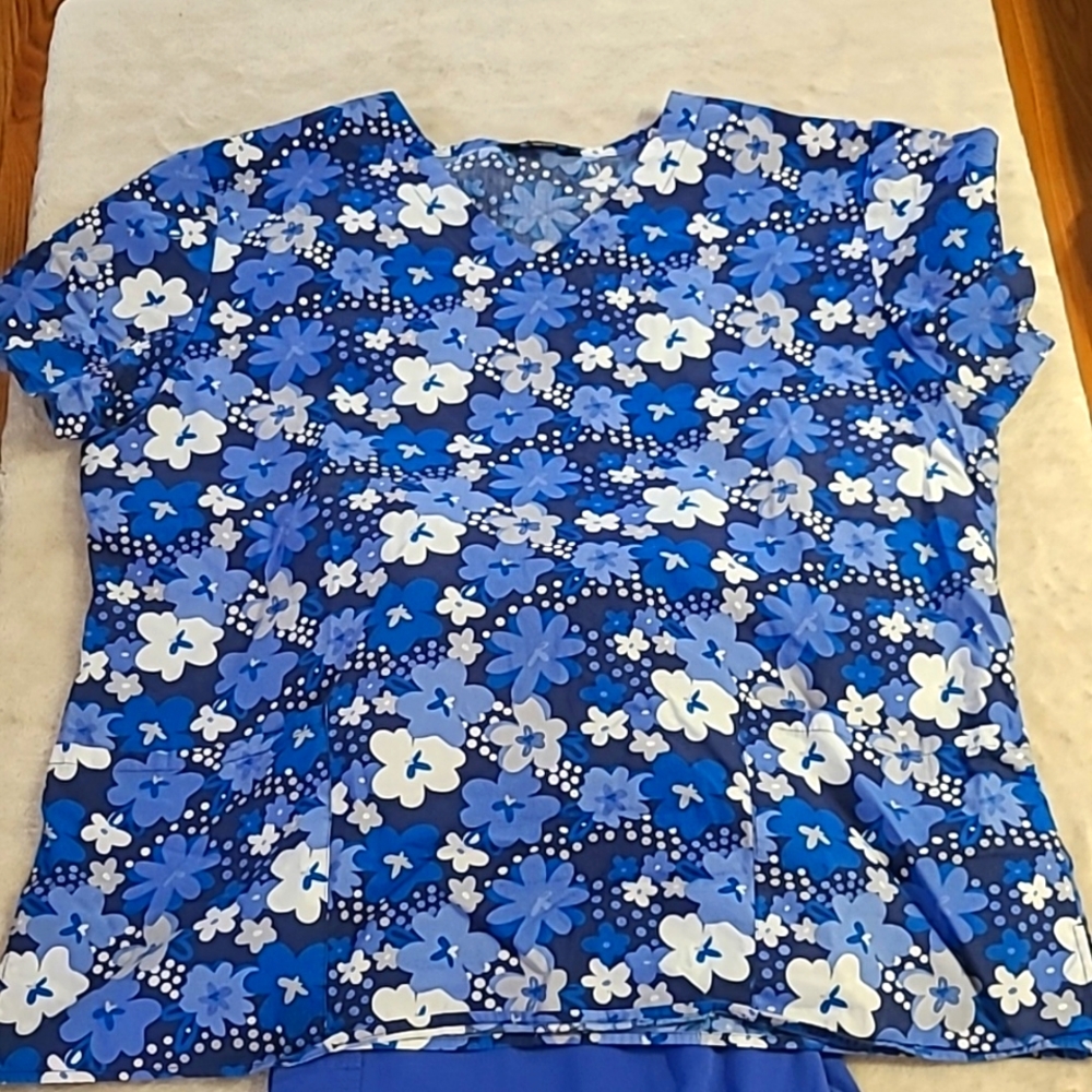 Nursing Scrubs Set